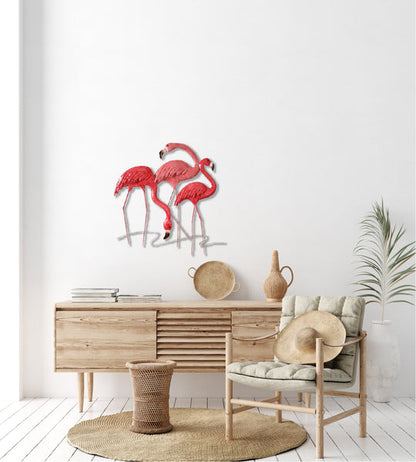 Modern flamingo metal wall decoration with detailed design